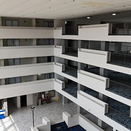 Clarion Hotel Jackson Northwest Buitenkant foto