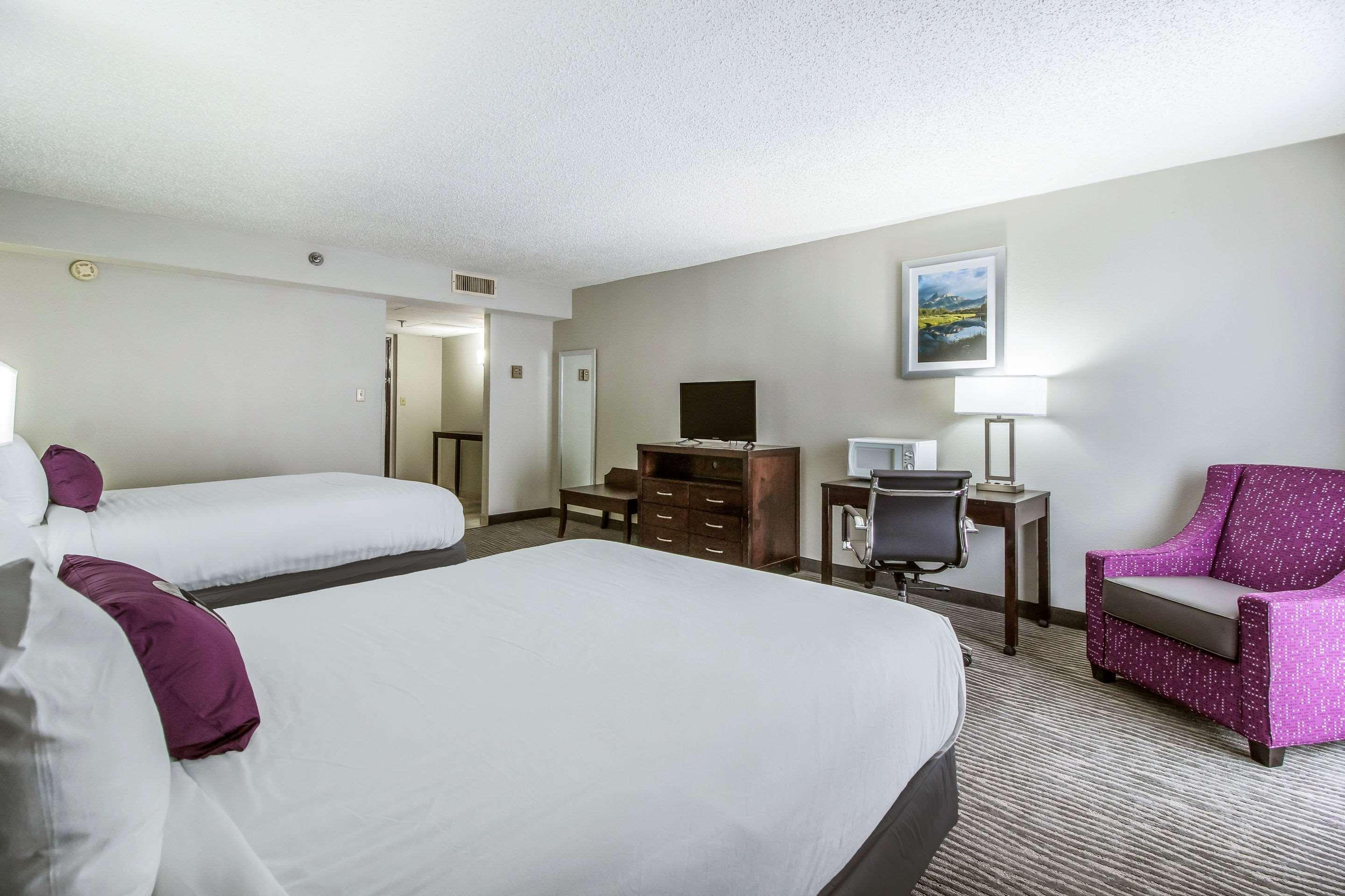 Clarion Hotel Jackson Northwest Buitenkant foto