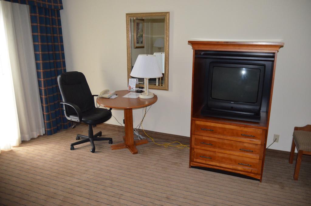 Clarion Hotel Jackson Northwest Buitenkant foto