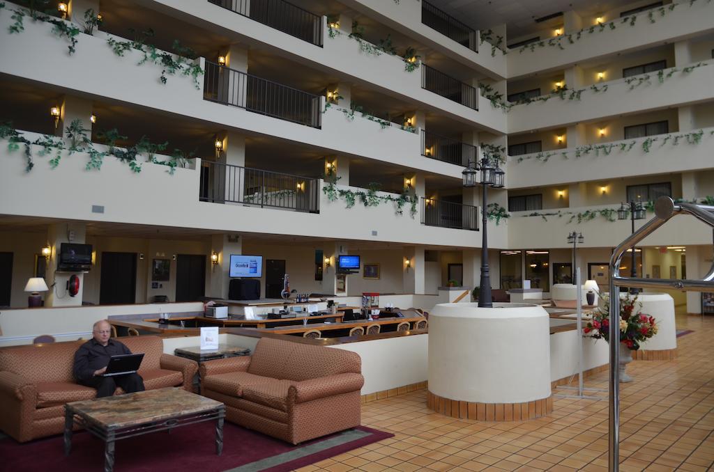 Clarion Hotel Jackson Northwest Buitenkant foto