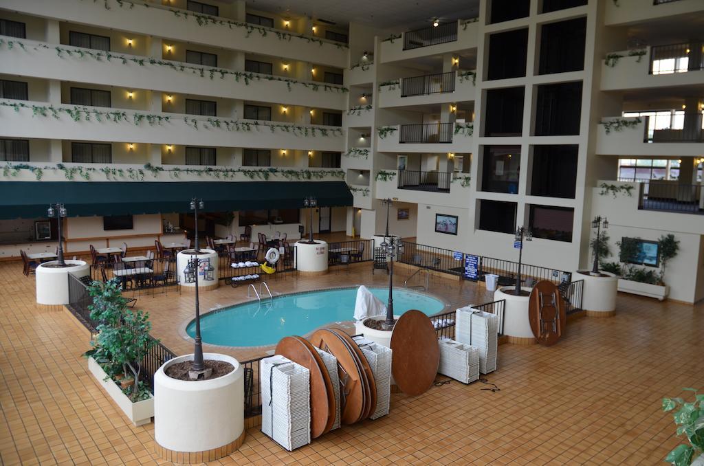 Clarion Hotel Jackson Northwest Buitenkant foto