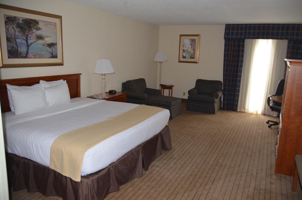 Clarion Hotel Jackson Northwest Buitenkant foto
