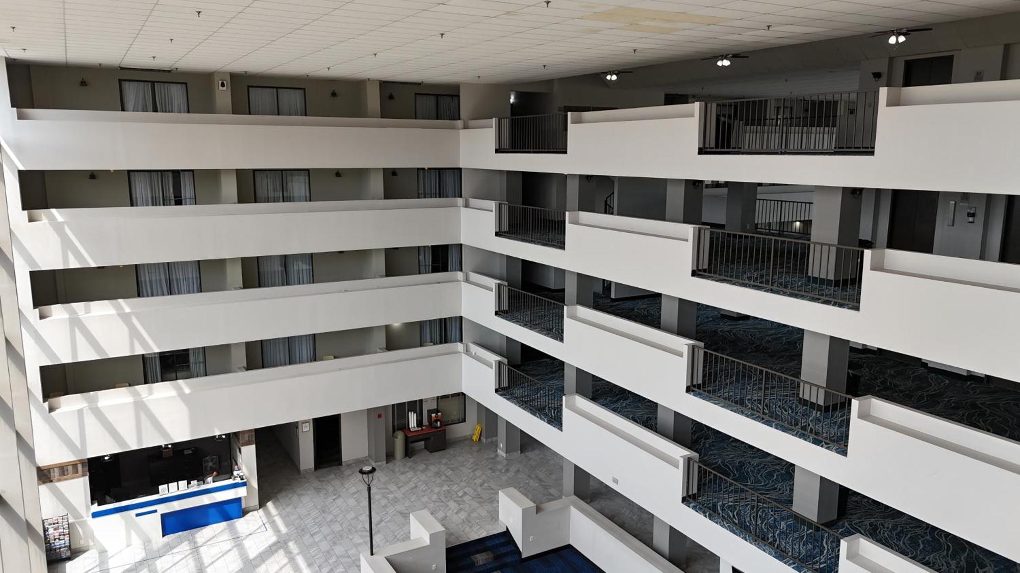 Clarion Hotel Jackson Northwest Buitenkant foto
