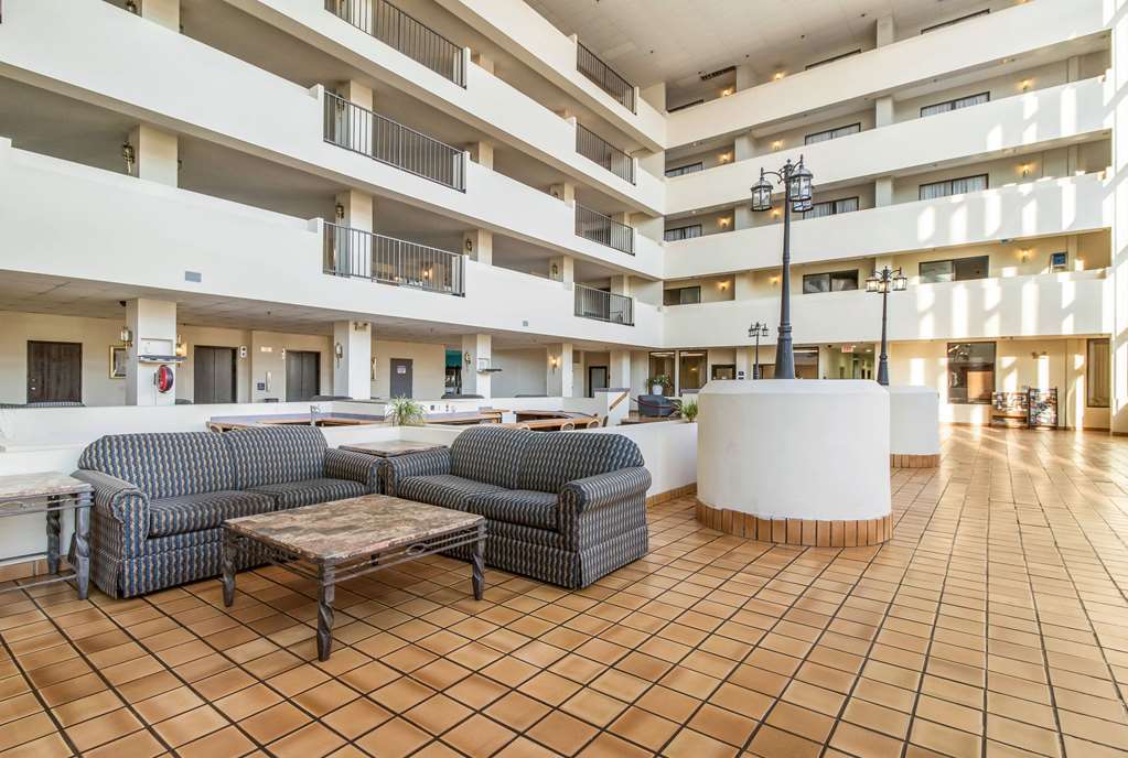 Clarion Hotel Jackson Northwest Interieur foto